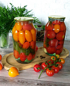 Маринованные томаты с морковной ботвой