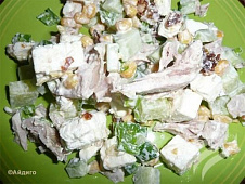 Салат с финиками