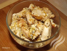 Курица в топленом молоке с травами