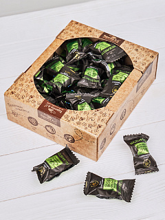 Медофеты мягкий грильяж с арахисом, семенами льна и подсолнечника, Берестов А.С.