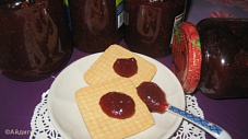 Клубничный джем с соком красной смородины
