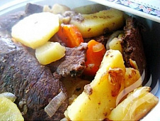 Мясо, запеченное с овощами в «рукаве»